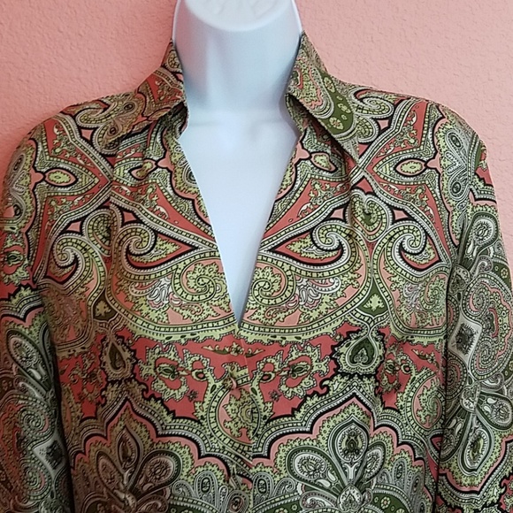 Ann Taylor Tops - 100% Silk Blouse 70's Pattern